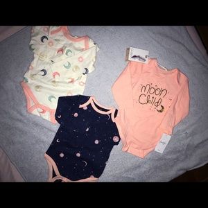 Jessica Simpson Moon Child 3 piece onesie set 3-6M